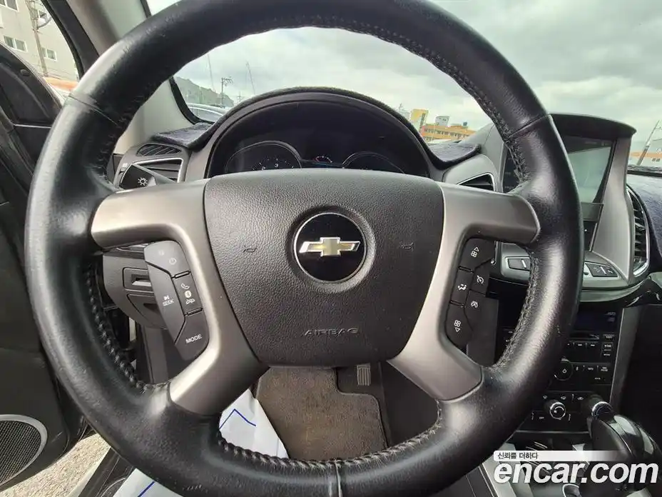 Chevrolet Captiva 2015 2.2 Автомат в Москве № 397306, фото 10