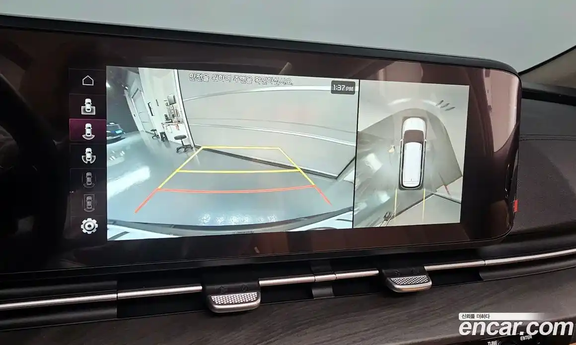 Kia Canival 2023 2.2 Автомат в Москве № 402203, фото 16