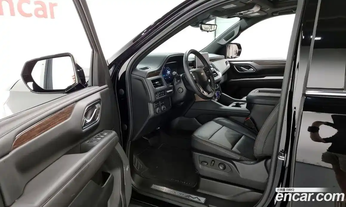 Chevrolet Tahoe 2023 6.2 Автомат в Москве № 40443, фото 11