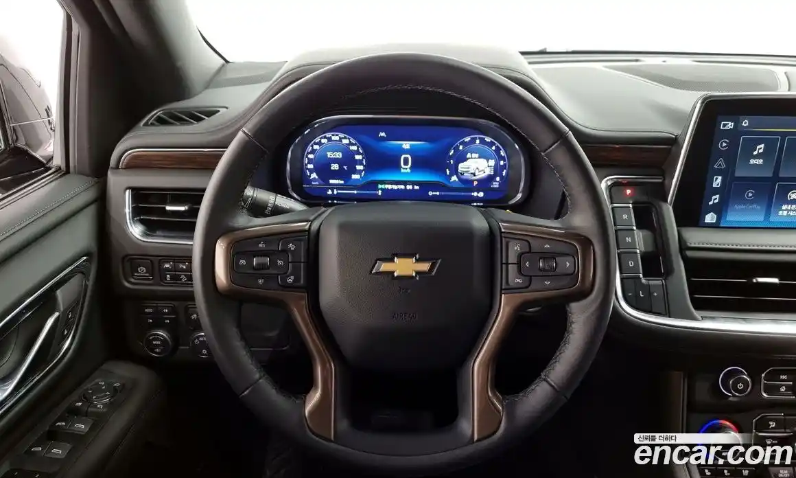 Chevrolet Tahoe 2023 6.2 Автомат в Москве № 40443, фото 13