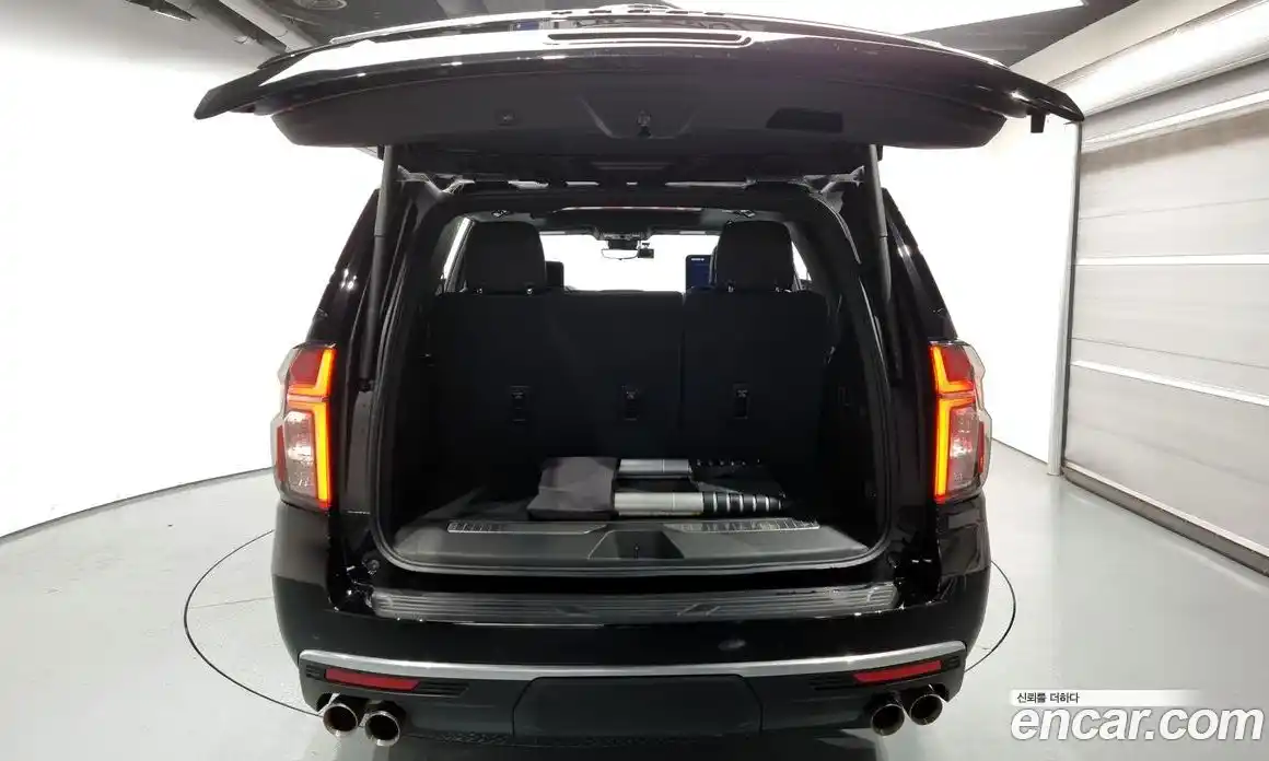 Chevrolet Tahoe 2023 6.2 Автомат в Москве № 40443, фото 20