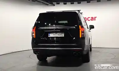 Chevrolet Tahoe 2023 6.2 Автомат в Москве № 40443, миниатюра 4
