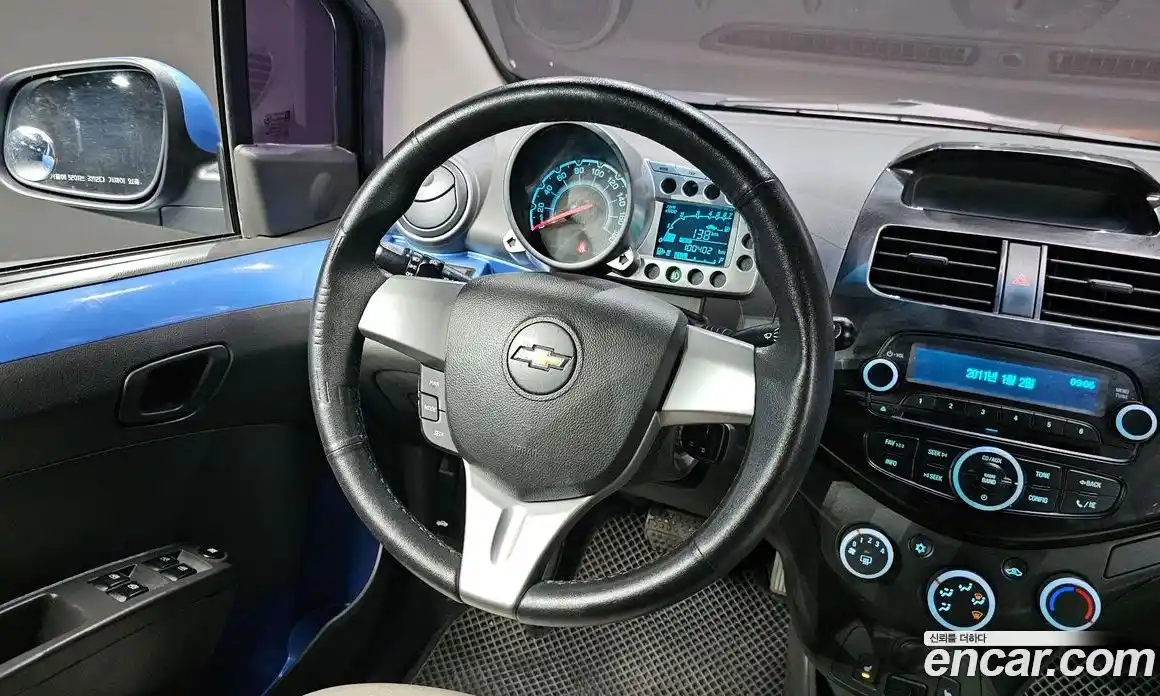 Chevrolet Spark 2013 1.0 Автомат в Москве № 40488, фото 16