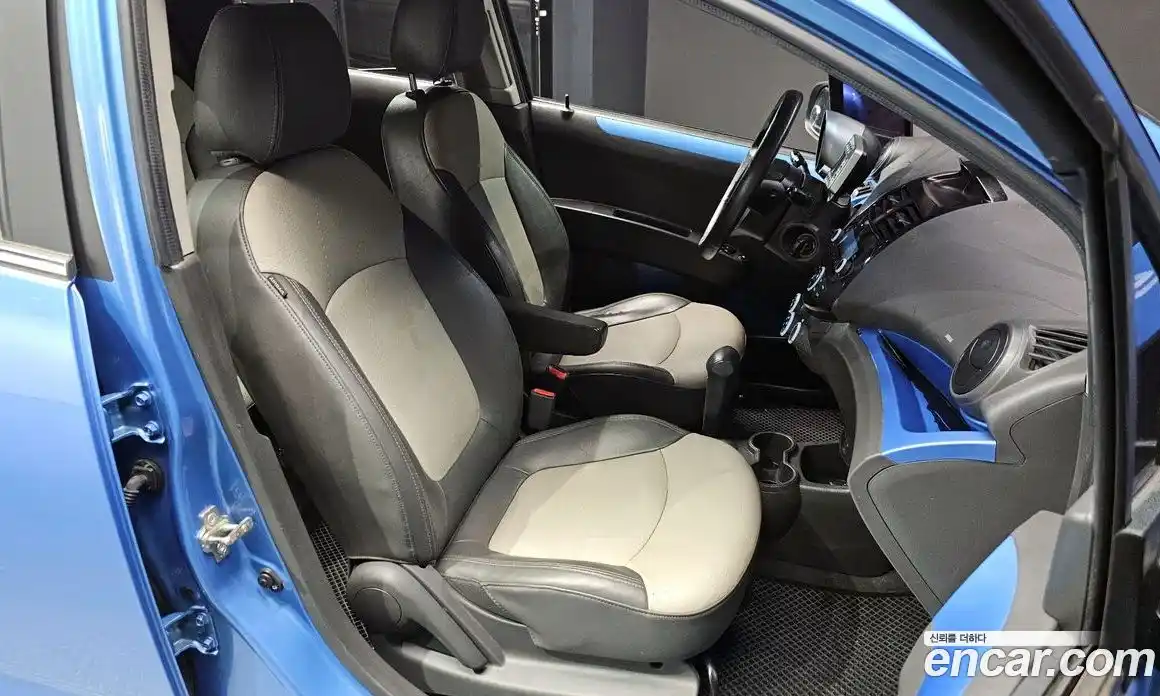 Chevrolet Spark 2013 1.0 Автомат в Москве № 40488, фото 20