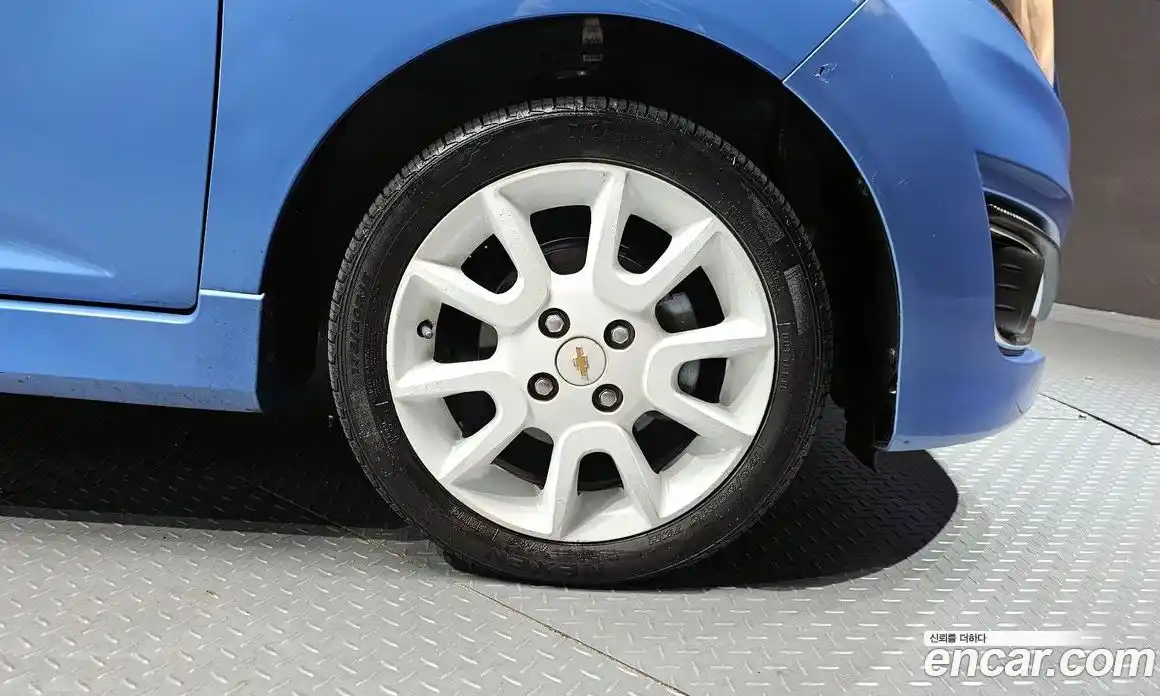 Chevrolet Spark 2013 1.0 Автомат в Москве № 40488, фото 9