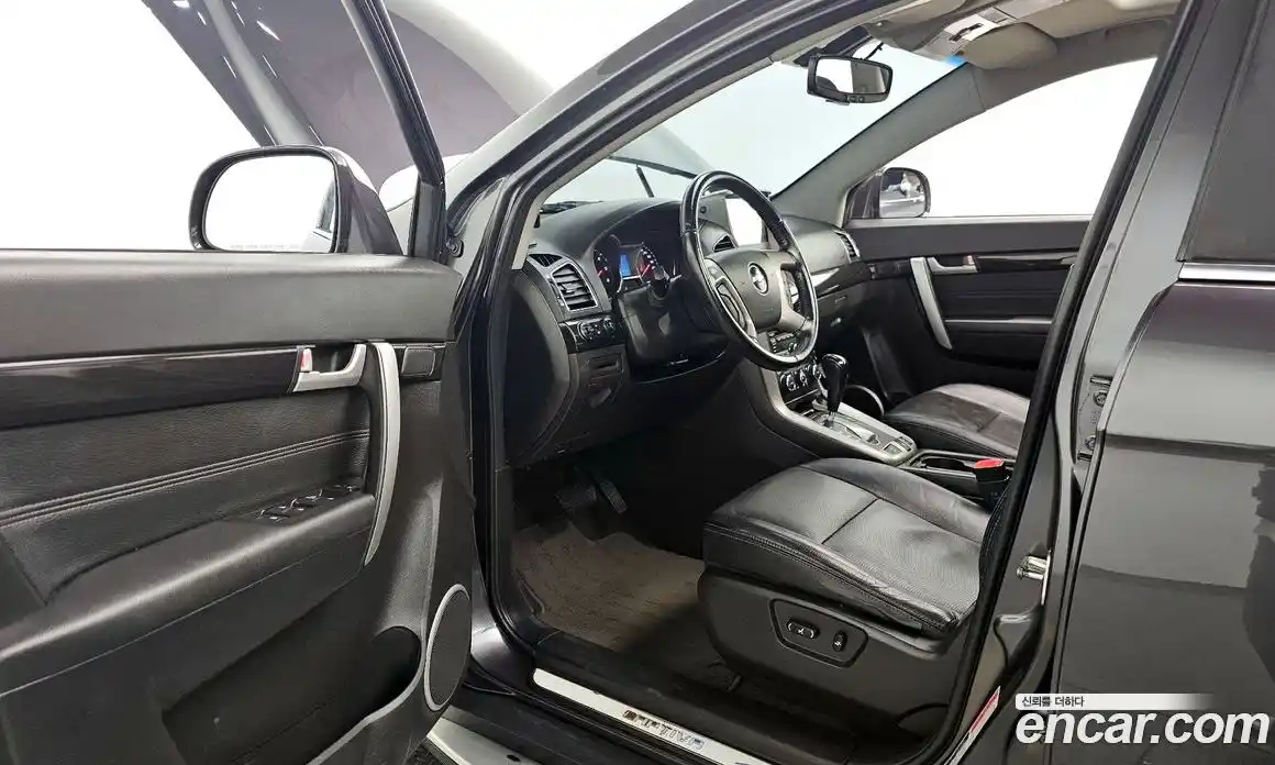 Chevrolet Captiva 2015 2.2 Автомат в Москве № 41089, фото 11