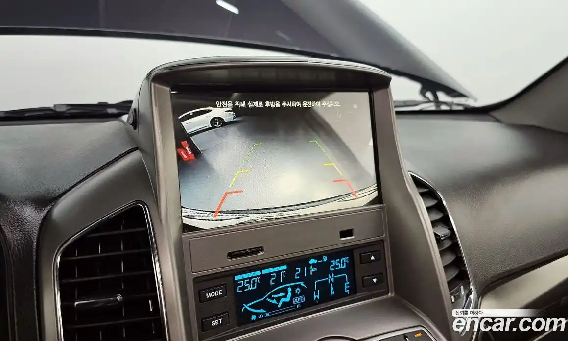 Chevrolet Captiva 2015 2.2 Автомат в Москве № 41089, фото 14