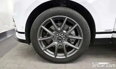 Land Rover Range-Rover Velar 2021 3.0 Автомат в Москве № 416266, миниатюра 5