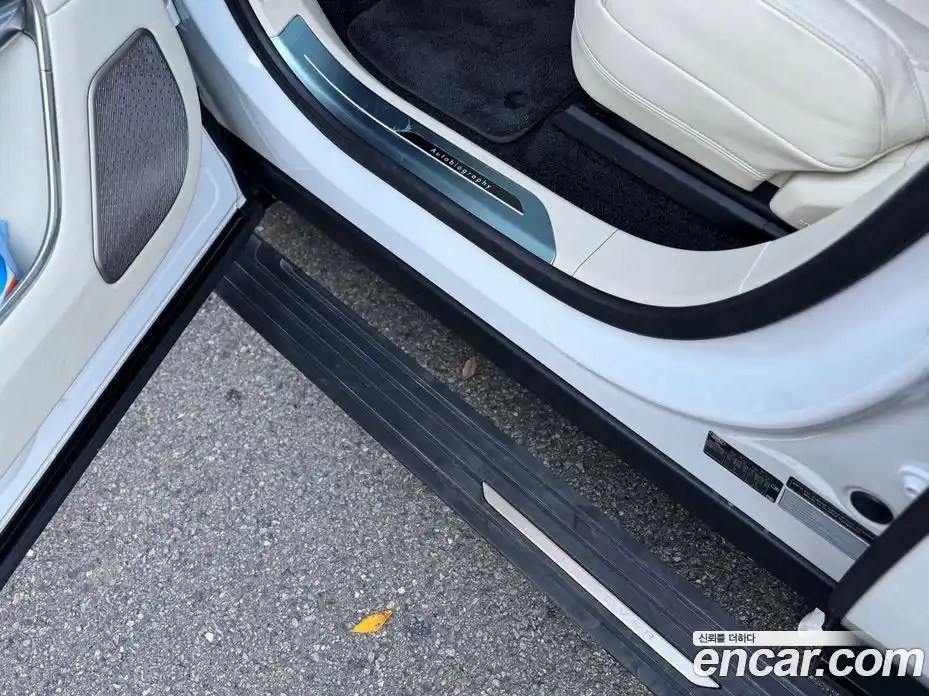 Land Rover Range-Rover 2024 4.4 Автомат в Москве № 416464, фото 19