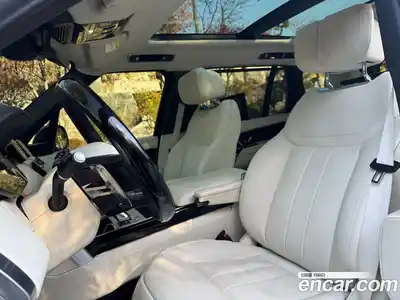 Land Rover Range-Rover 2024 4.4 Автомат в Москве № 416464, миниатюра 10