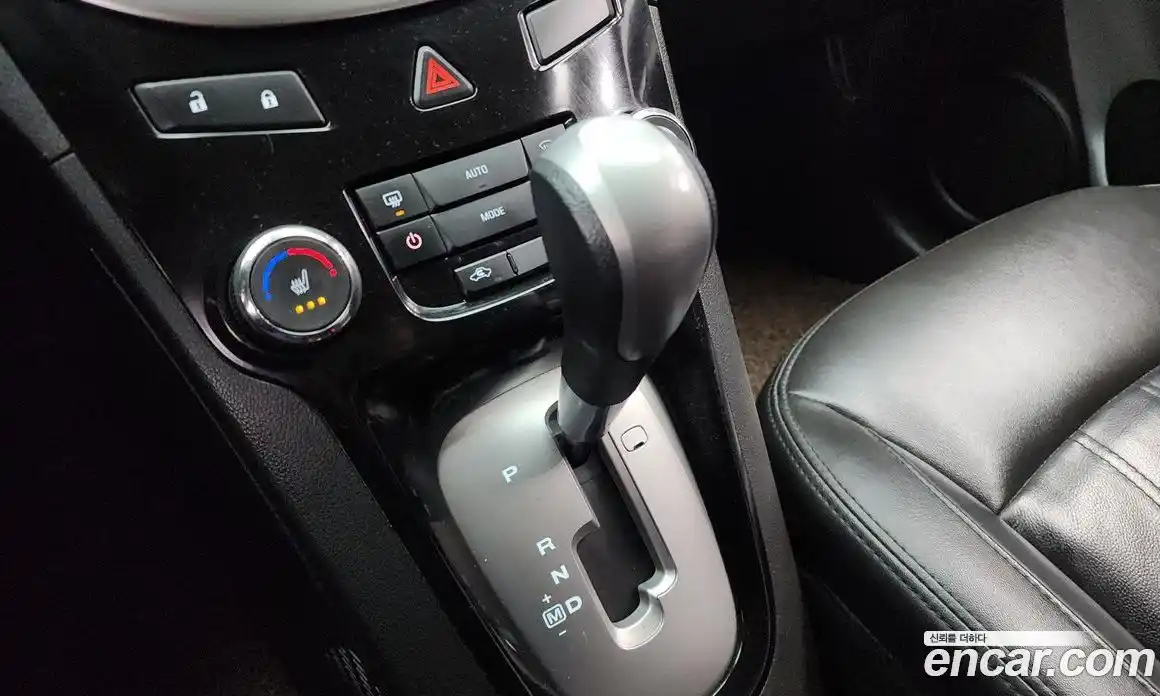 Chevrolet Orlando 2015 2.0 Автомат в Москве № 41663, фото 10