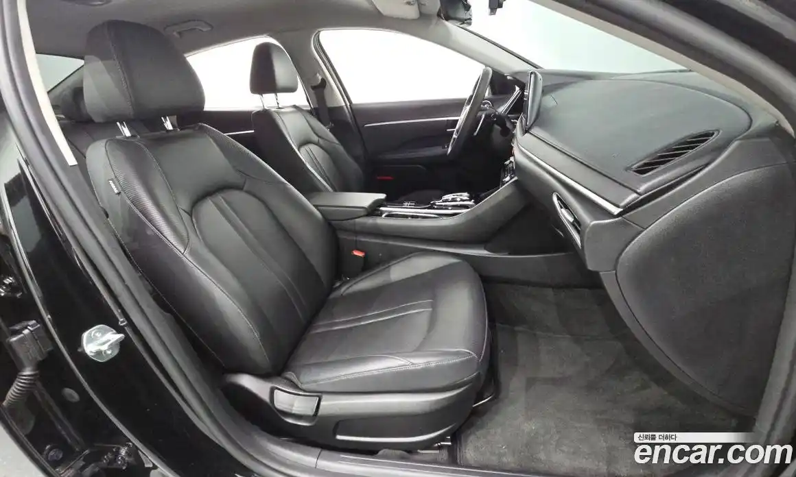 Hyundai Sonata 2021 2.0 Автомат в Москве № 44447, фото 8