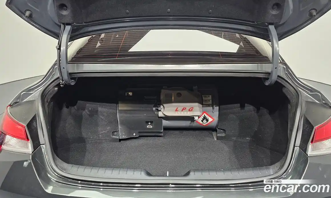 Hyundai Avante 2021 1.6 Автомат в Москве № 46289, фото 20