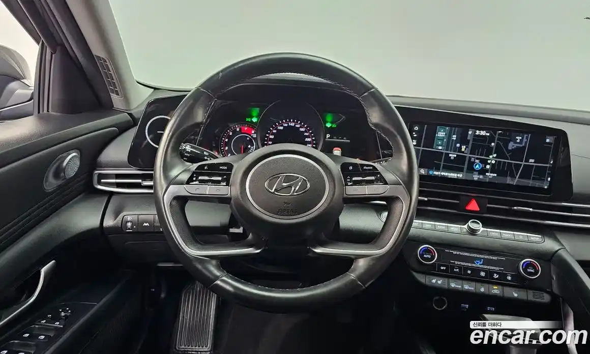 Hyundai Avante 2021 1.6 Автомат в Москве № 46289, фото 2