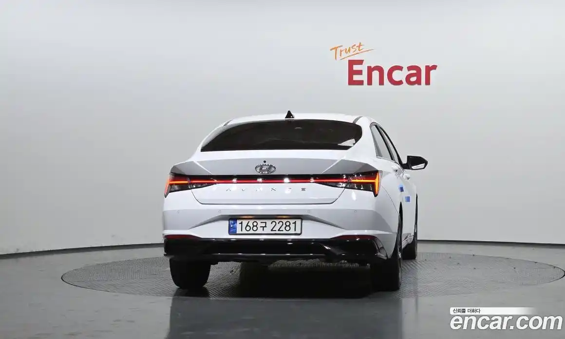 Hyundai Avante 2023 1.6 Автомат в Москве № 47376, фото 4