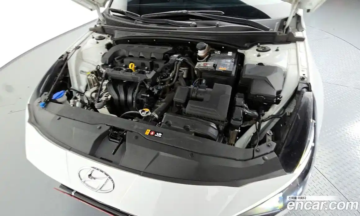 Hyundai Avante 2023 1.6 Автомат в Москве № 47376, фото 6