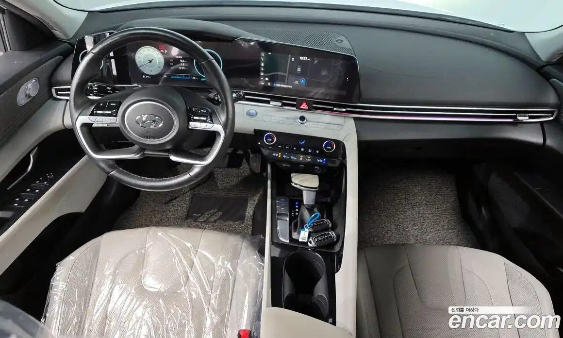 Hyundai Avante 2023 1.6 Автомат в Москве № 47376, фото 7