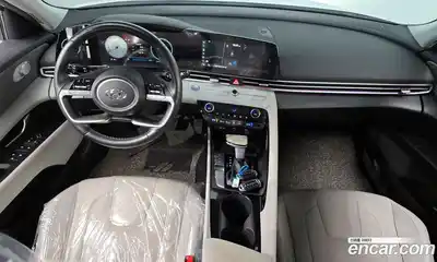 Hyundai Avante 2023 1.6 Автомат в Москве № 47376, миниатюра 7