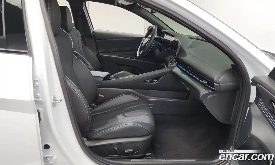 Hyundai Avante 2024 2.0 Автомат в Москве № 48277, фото 16