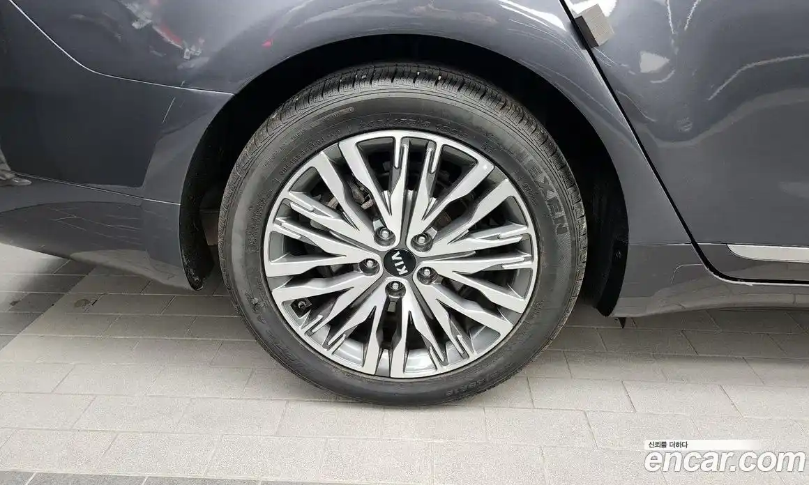 Kia K7 2020 2.5 Автомат в Москве № 53693, фото 17