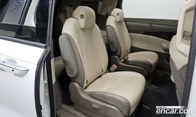 Kia Canival 2024 2.2 Автомат в Москве № 56207, миниатюра 11