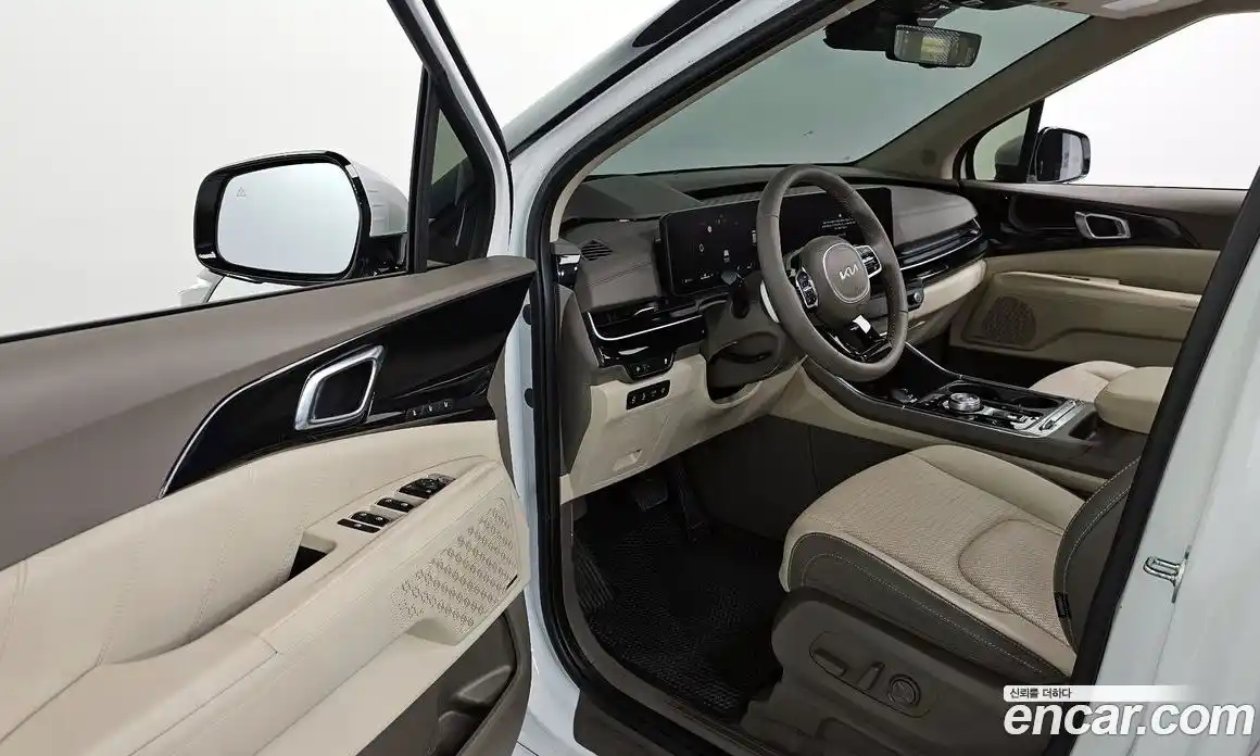 Kia Canival 2024 2.2 Автомат в Москве № 56207, фото 17