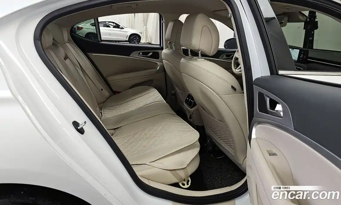 Genesis G70 2022 2.0 Автомат в Москве № 57012, фото 19