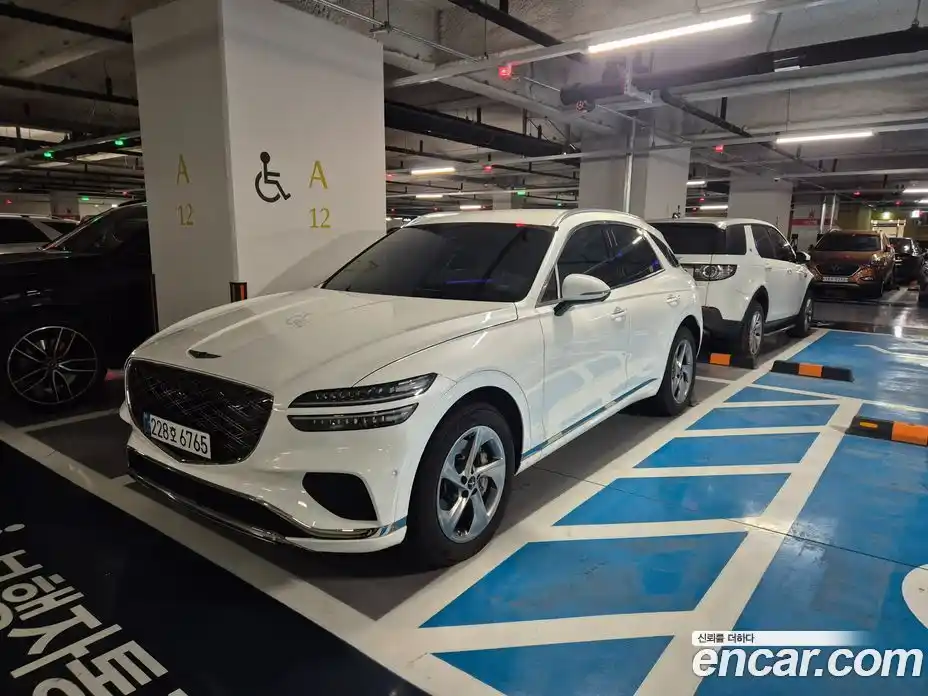 Genesis GV70 2025 2.5 Автомат в Москве № 57878, фото 3