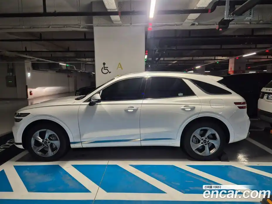 Genesis GV70 2025 2.5 Автомат в Москве № 57878, фото 4