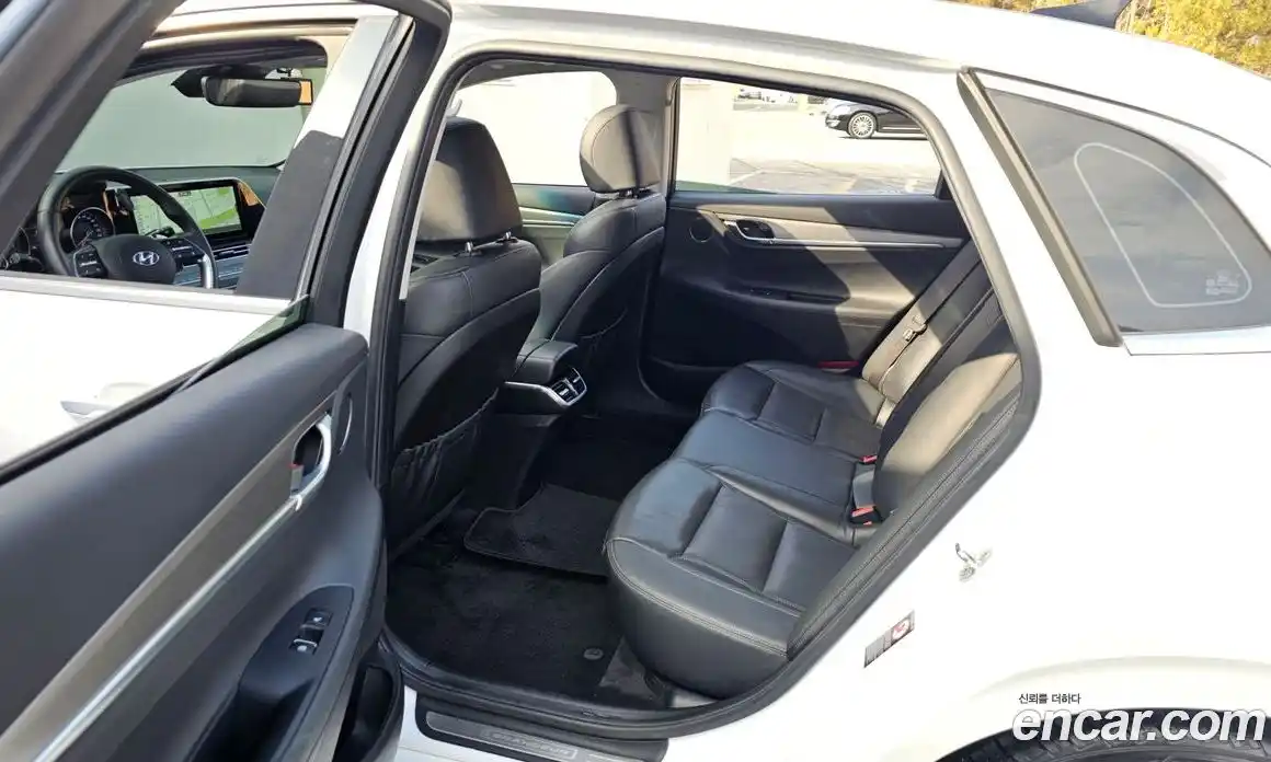 Hyundai Grandeur 2021 3.0 Автомат в Москве № 6667, фото 20