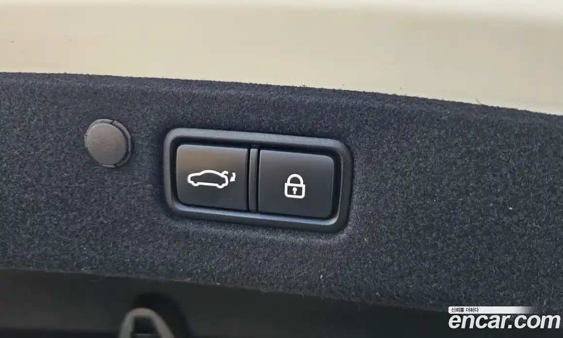 Hyundai Grandeur 2021 3.0 Автомат в Москве № 6667, фото 6