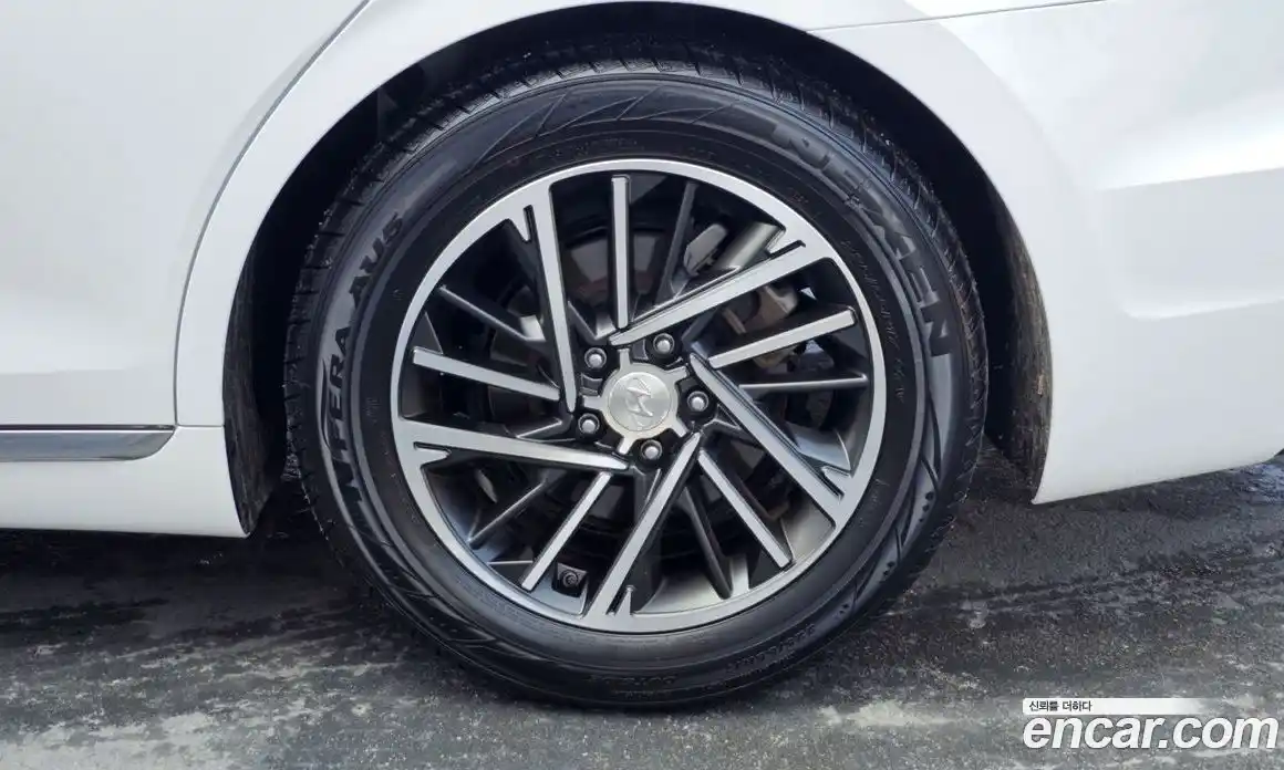 Hyundai Grandeur 2021 3.0 Автомат в Москве № 6667, фото 9