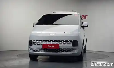 Hyundai Staria, 2025