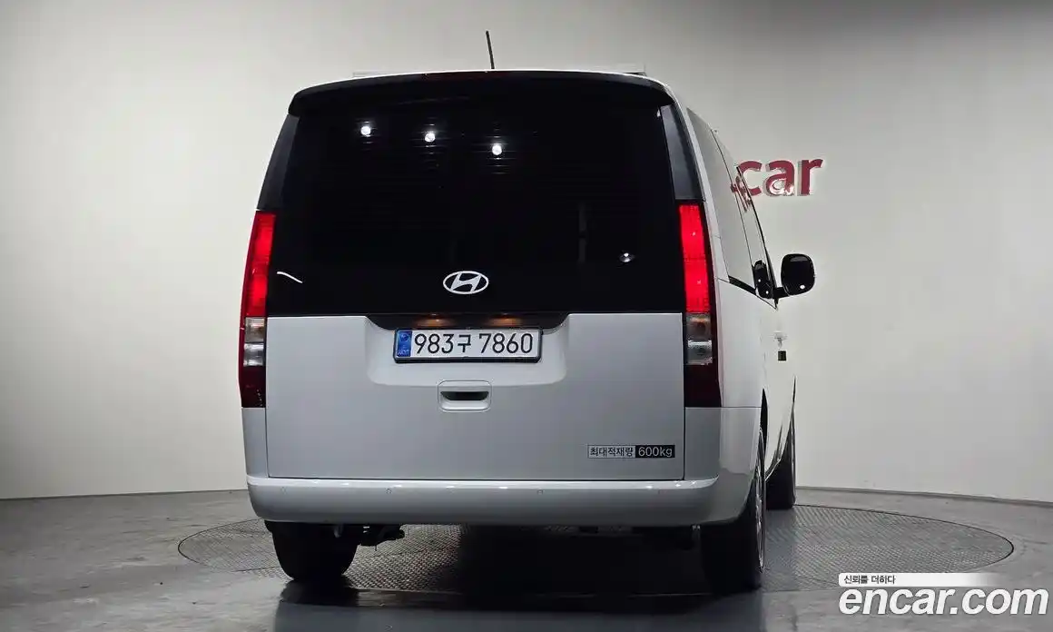 Hyundai Staria 2025 1.6 Автомат в Москве № 86779, фото 13