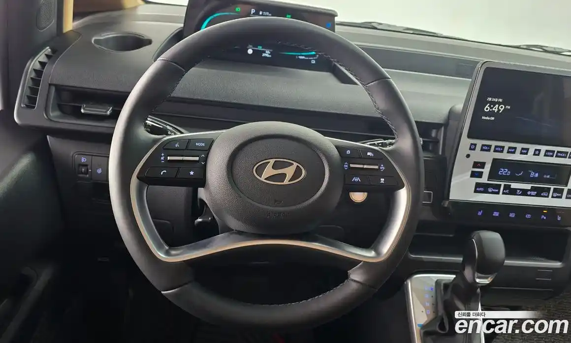 Hyundai Staria 2025 1.6 Автомат в Москве № 86779, фото 18