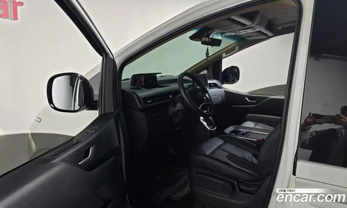 Hyundai Staria 2025 1.6 Автомат в Москве № 86779, фото 4