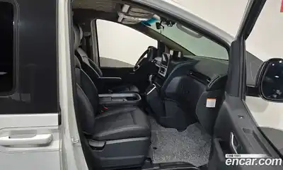 Hyundai Staria 2025 1.6 Автомат в Москве № 86779, миниатюра 6