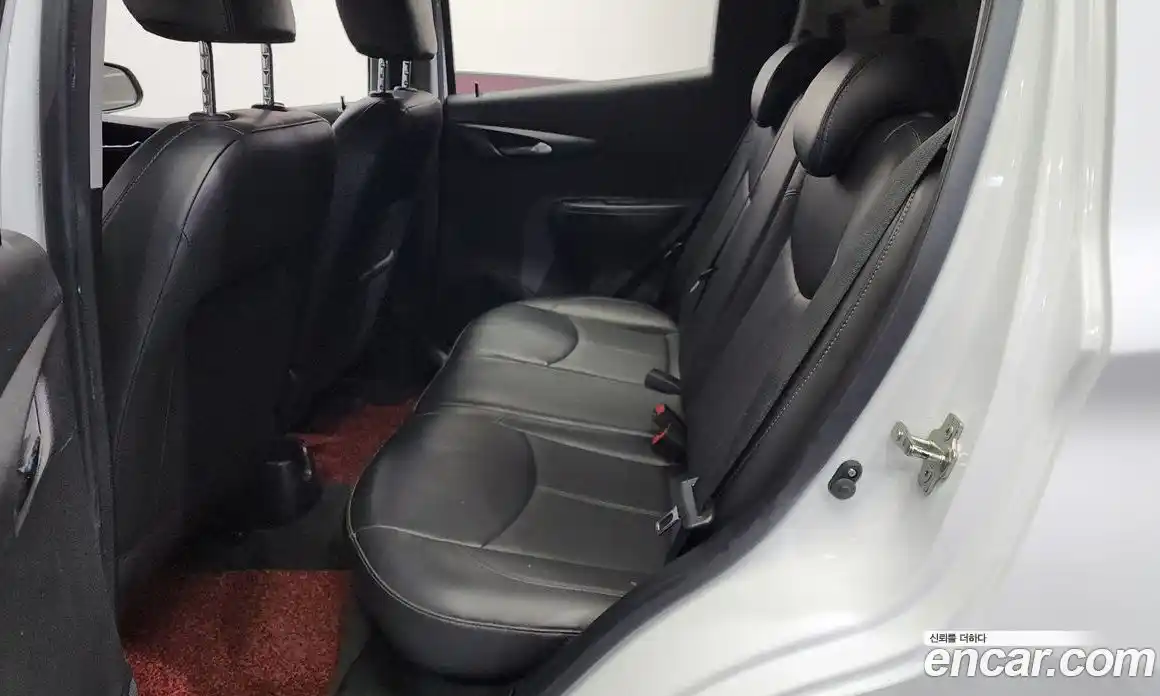 Chevrolet Spark 2016 1.0 Автомат в Москве № 94022, фото 4