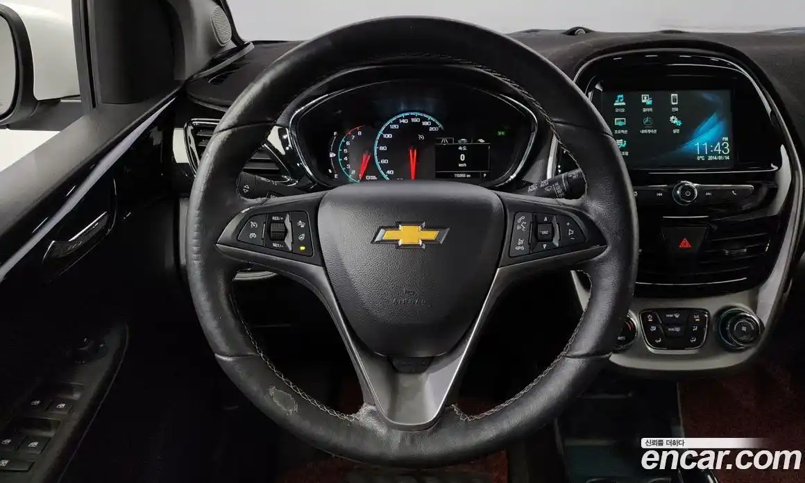 Chevrolet Spark 2016 1.0 Автомат в Москве № 94022, фото 5