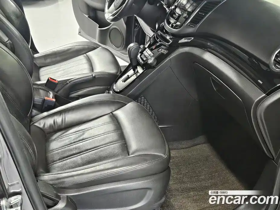 Chevrolet Orlando 2012 2.0 Автомат в Москве № 105657, фото 14