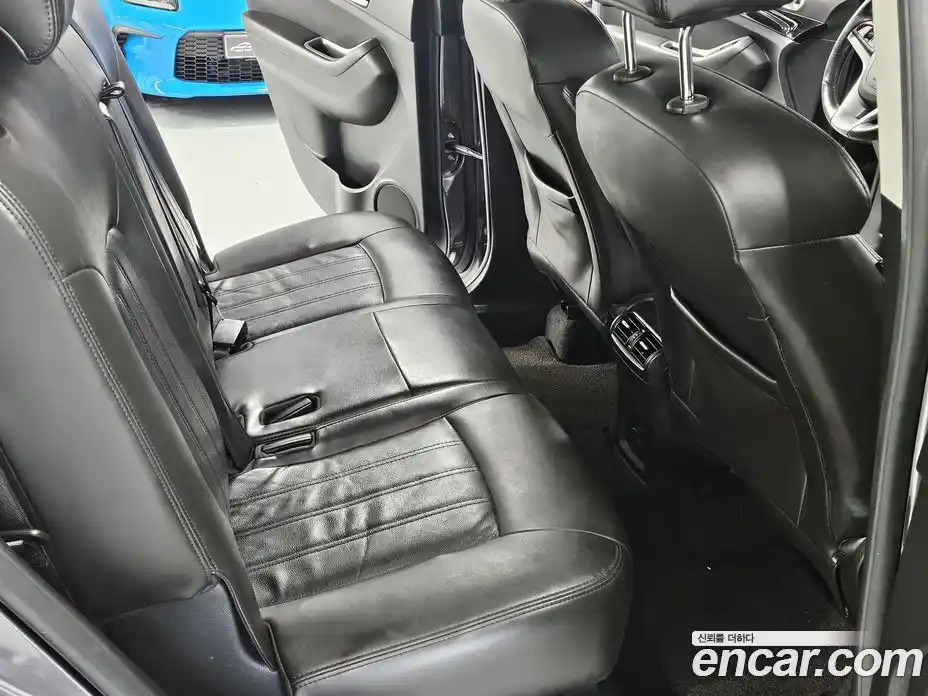 Chevrolet Orlando 2012 2.0 Автомат в Москве № 105657, фото 15