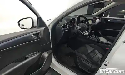 Renault XM3 2022 1.6 Автомат в Москве № 107025, миниатюра 11