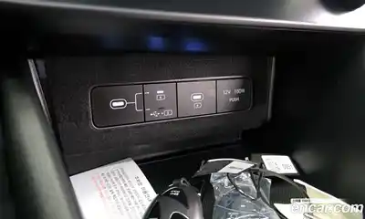 Hyundai Sonata 2025 2.0 Автомат в Москве № 109763, миниатюра 4