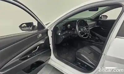 Hyundai Avante 2021 1.6 Автомат в Москве № 109794, миниатюра 4