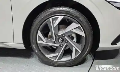 Hyundai Avante, 2024