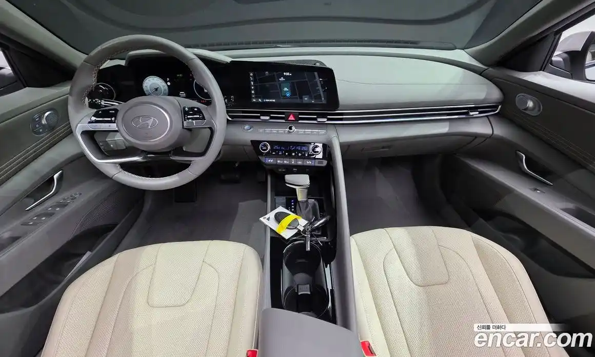 Hyundai Avante 2024 1.6 Автомат в Москве № 109981, фото 3