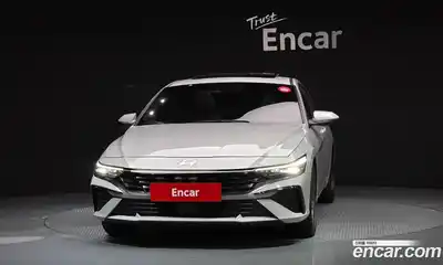 Hyundai Avante 2024 1.6 Автомат в Москве № 109981, миниатюра 6