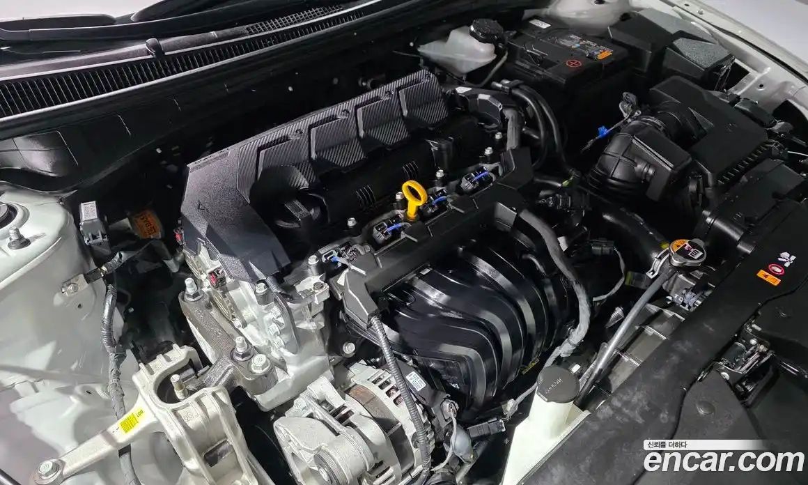 Hyundai Avante 2024 1.6 Автомат в Москве № 109981, фото 8