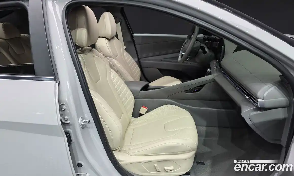 Hyundai Avante 2024 1.6 Автомат в Москве № 109981, фото 10