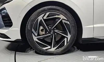 Hyundai Sonata 2024 2.0 Автомат в Москве № 111964, миниатюра 2